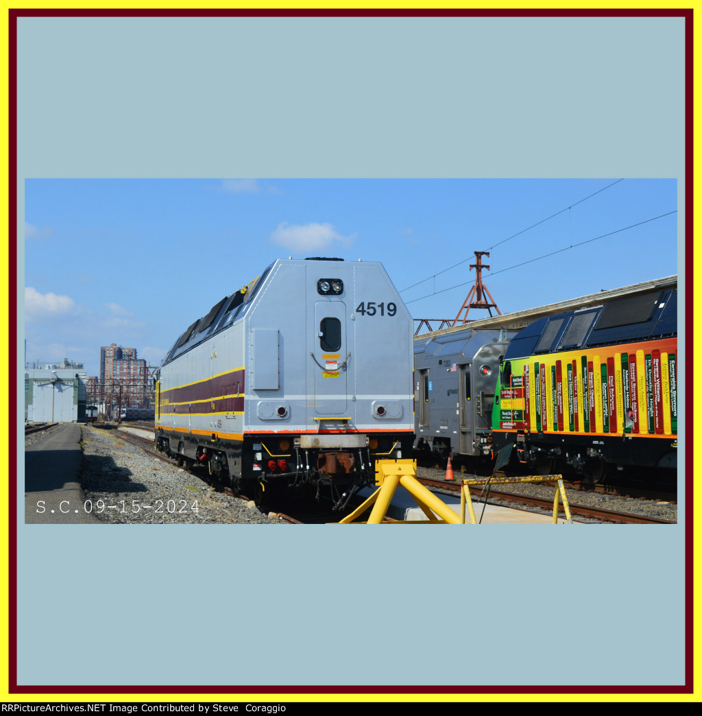   3/4 Rear to Front Shot of NJT 4519 Erie Lackawanna heritage unit